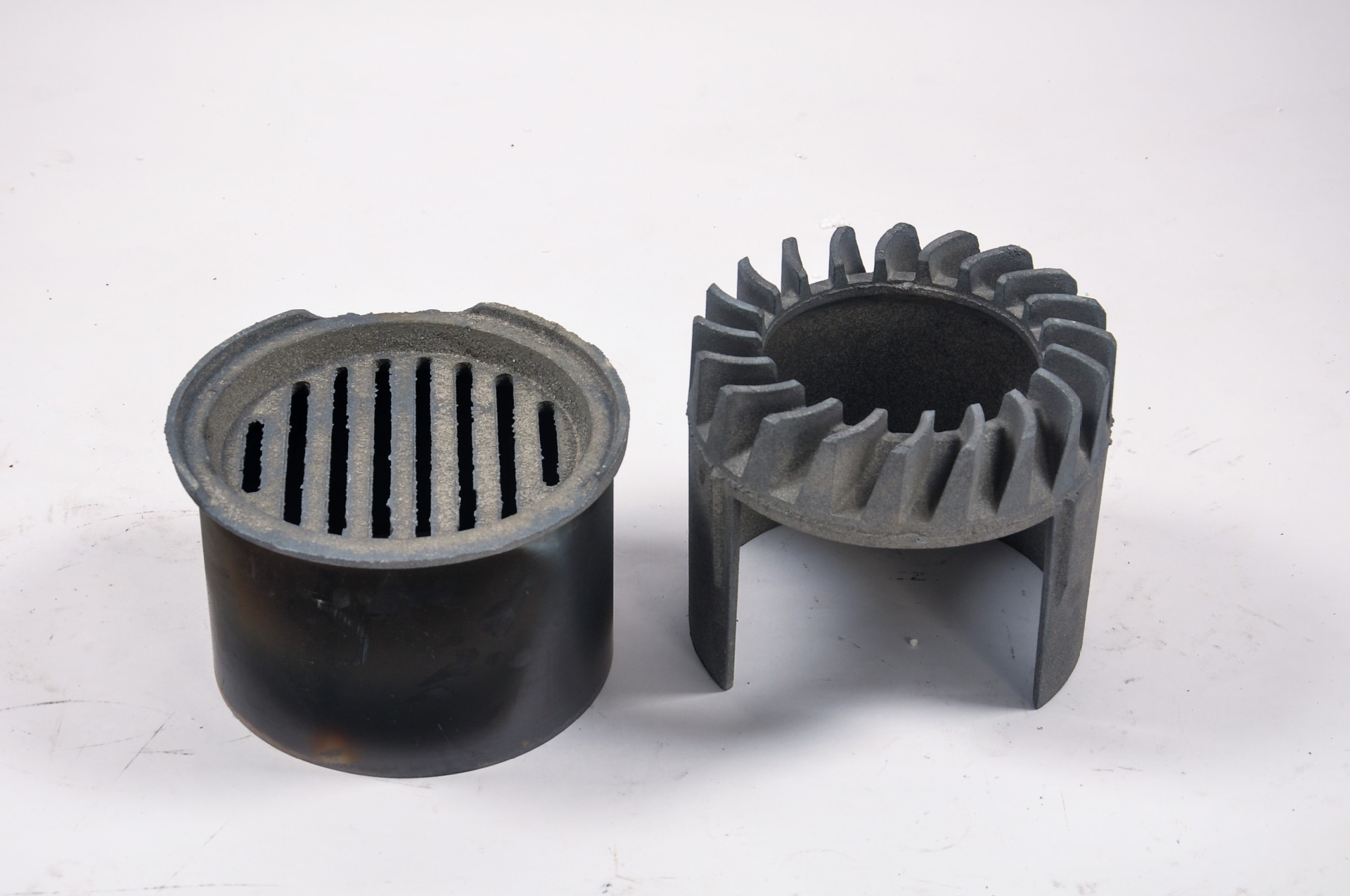 冬季农村取暖炉家用无烟柴火炉灶专用配件加厚钢胆铸铁胆蜂窝煤胆