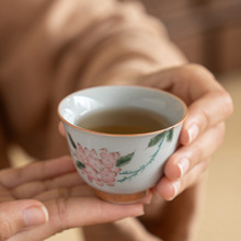 纯手绘绣球花品茗杯家用主人杯单杯陶瓷功夫茶具釉下彩喝茶杯