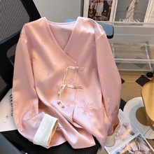 新中式盘扣衬衫女春季新款设计感小众复古国风领粉色上衣潮