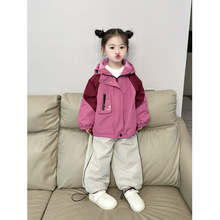西米鹿女童外套2023冬季新款韩版儿童洋气加棉风衣外套连帽冲锋衣
