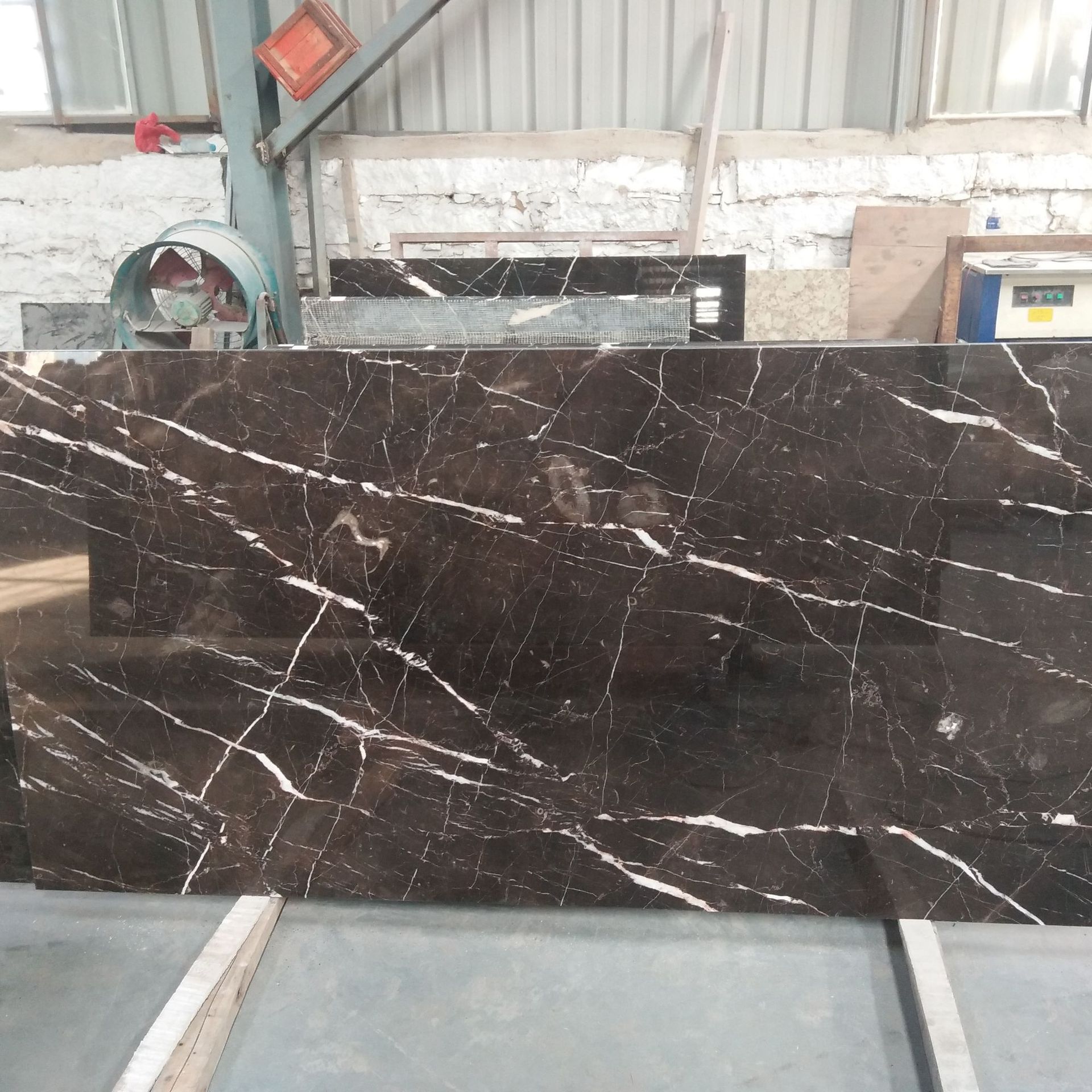 金镶玉大理石 灰白色大理石深咖啡石材 浙江自建房别墅大理石加工