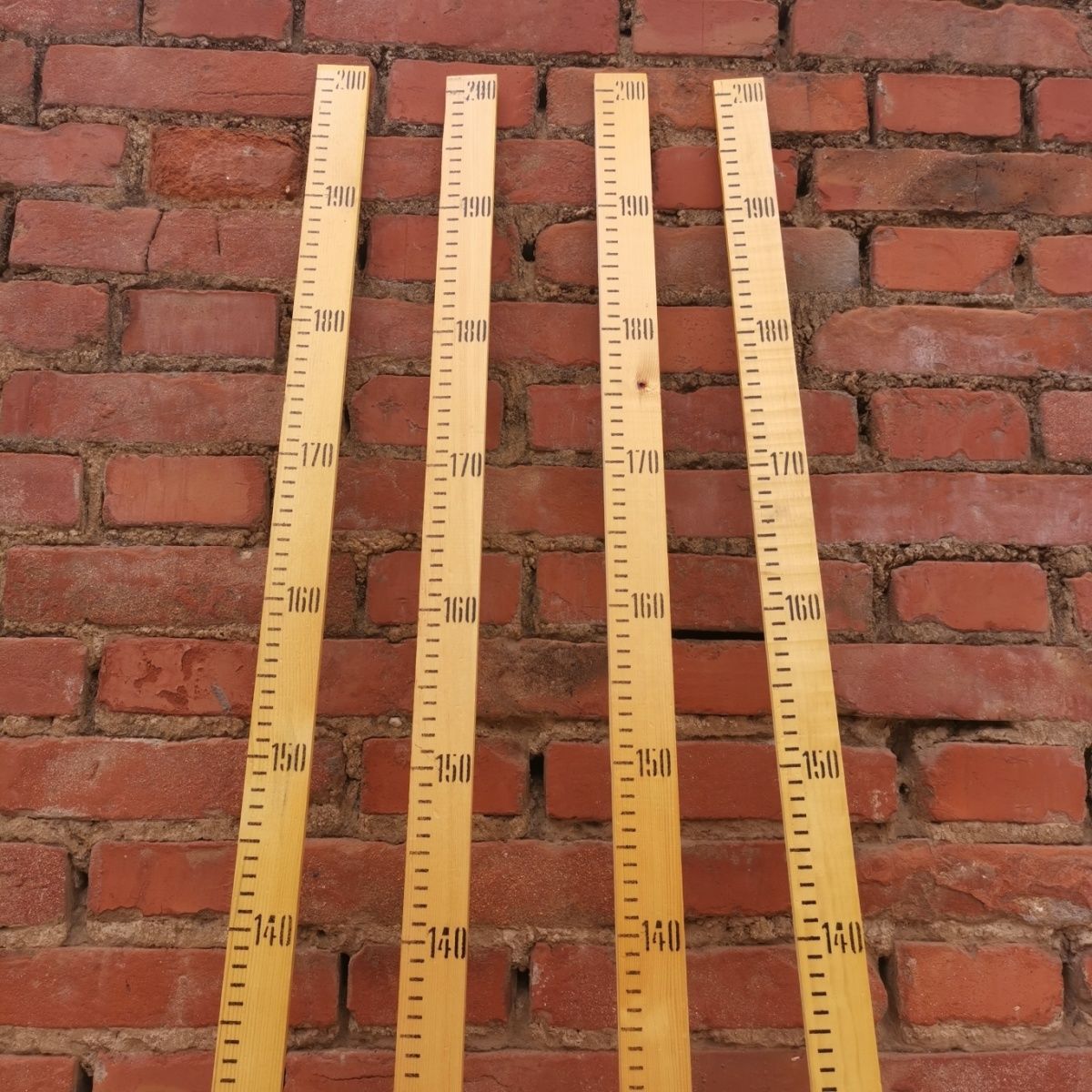 木尺 跳高测量尺实木跳高尺跳远木尺2米丈量尺田径器材场地丈量尺