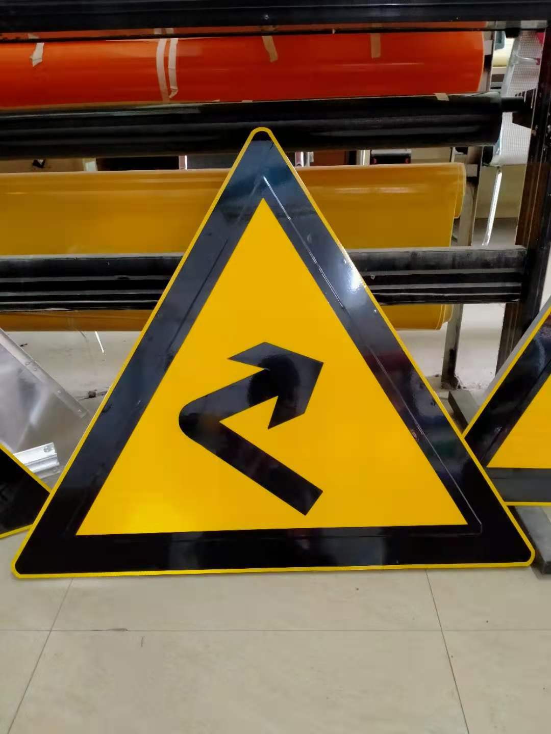 向右急转弯11-26