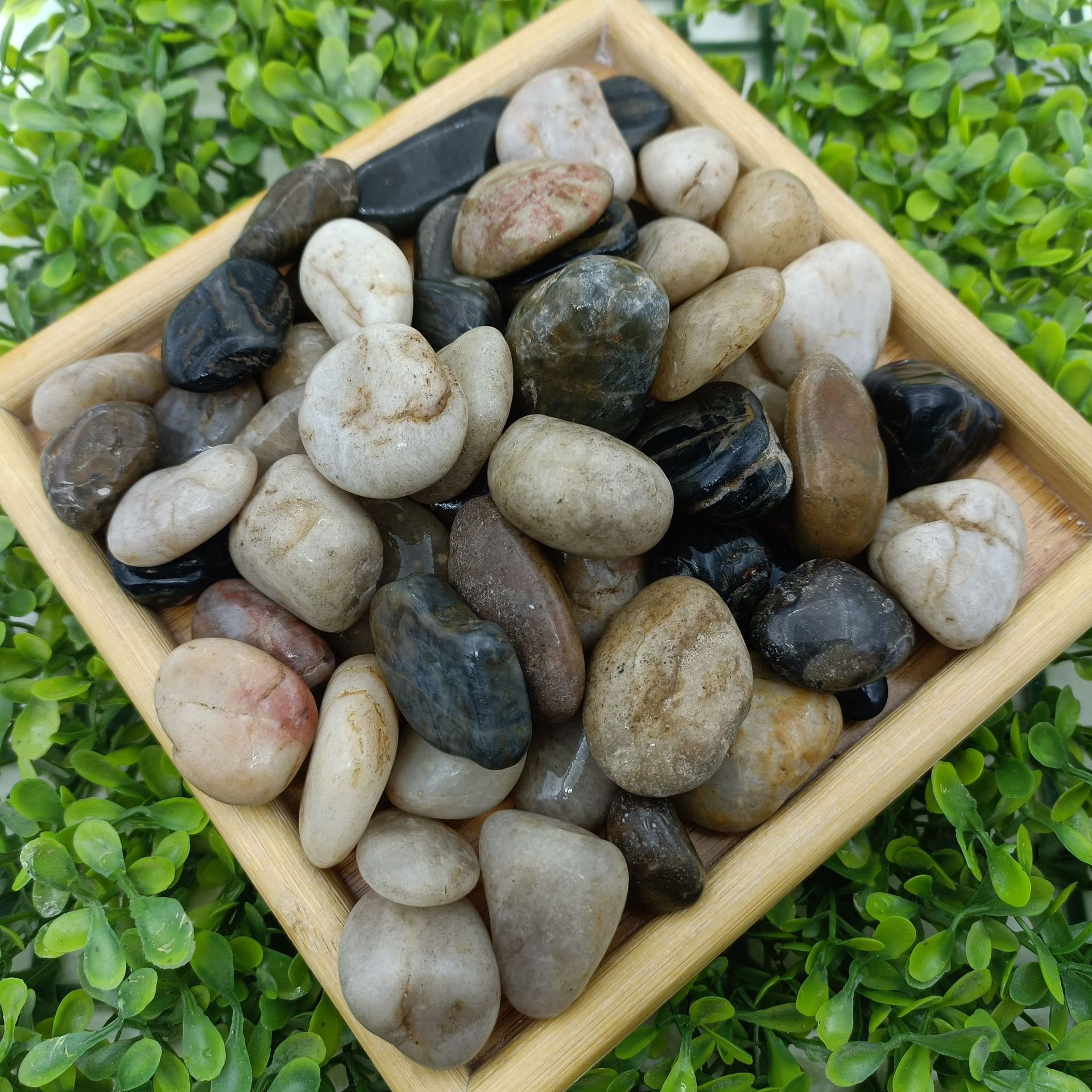 批发天然雨花石抛光鹅卵石五彩雨花石原石园林景观石鱼缸盆栽造景