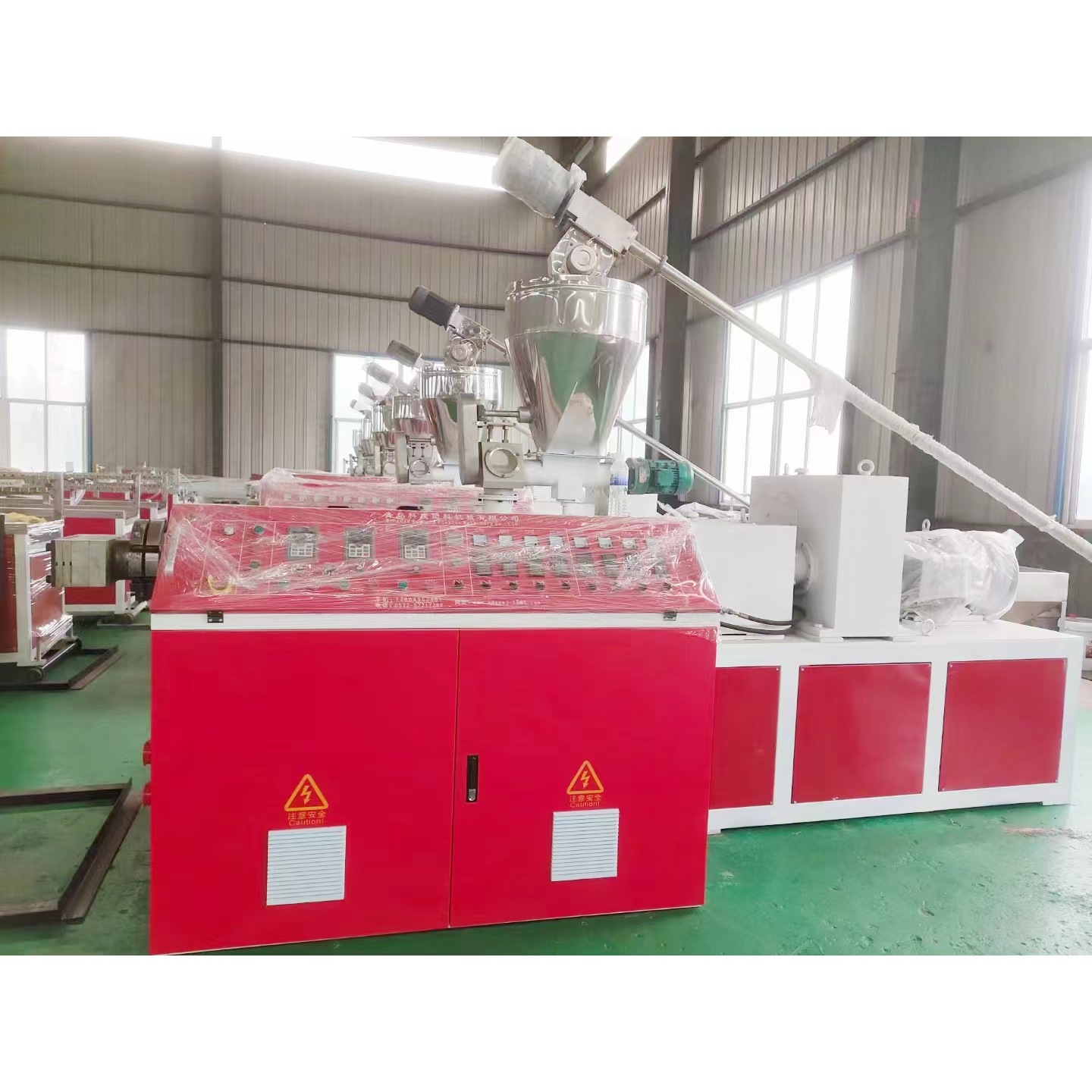 专业PE碳素螺旋增强管材生产线 建筑用塑料护角条设备阴阳角线