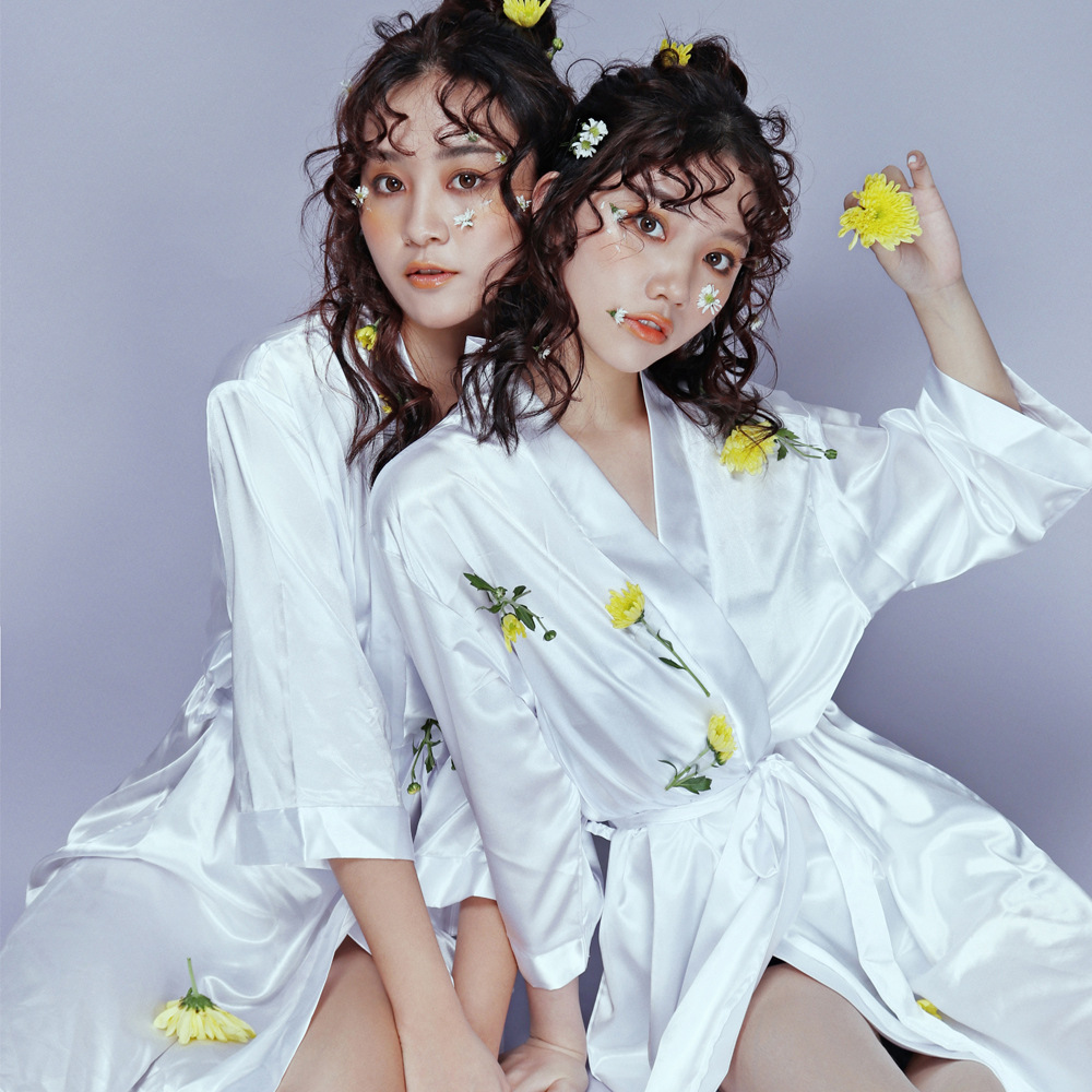 影楼新款拍照写真闺蜜装个性时尚姐妹装艺术照工作室拍摄服装主题