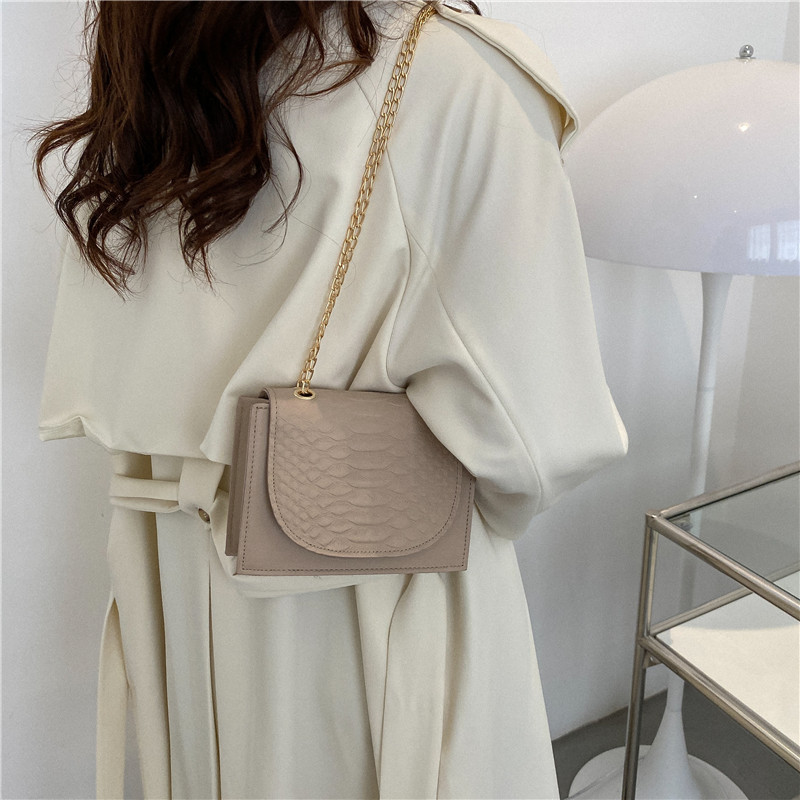 New Simple New Solid Color Fashion Casual Small Pink Bag 2022 Early Autumn Western Style Chain Simple Shoulder Messenger Bag