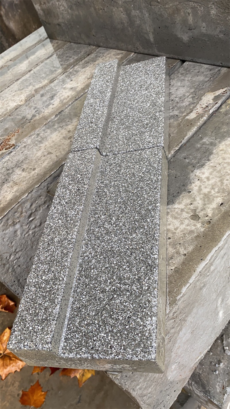 仿芝麻灰成品pc排水沟预制混凝土pc砖300*150*40/60