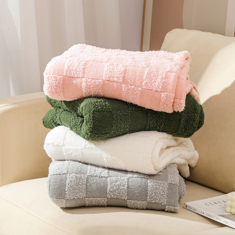 Half Velvet Knitted Blanket Sofa Cover Cover Blanket Bed Blanket Sofa Towel Nordic Blanket Siesta Noon Break Cover Blanket Wholesale