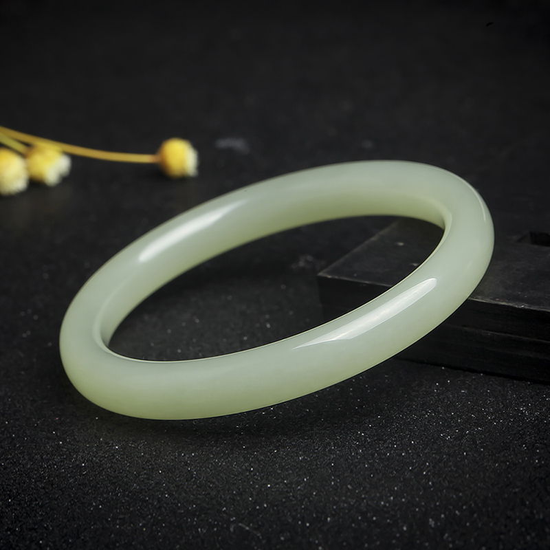 玉镯子新疆和田青白玉色手镯晴水色细款圆条少女旺夫玉公主镯跨境