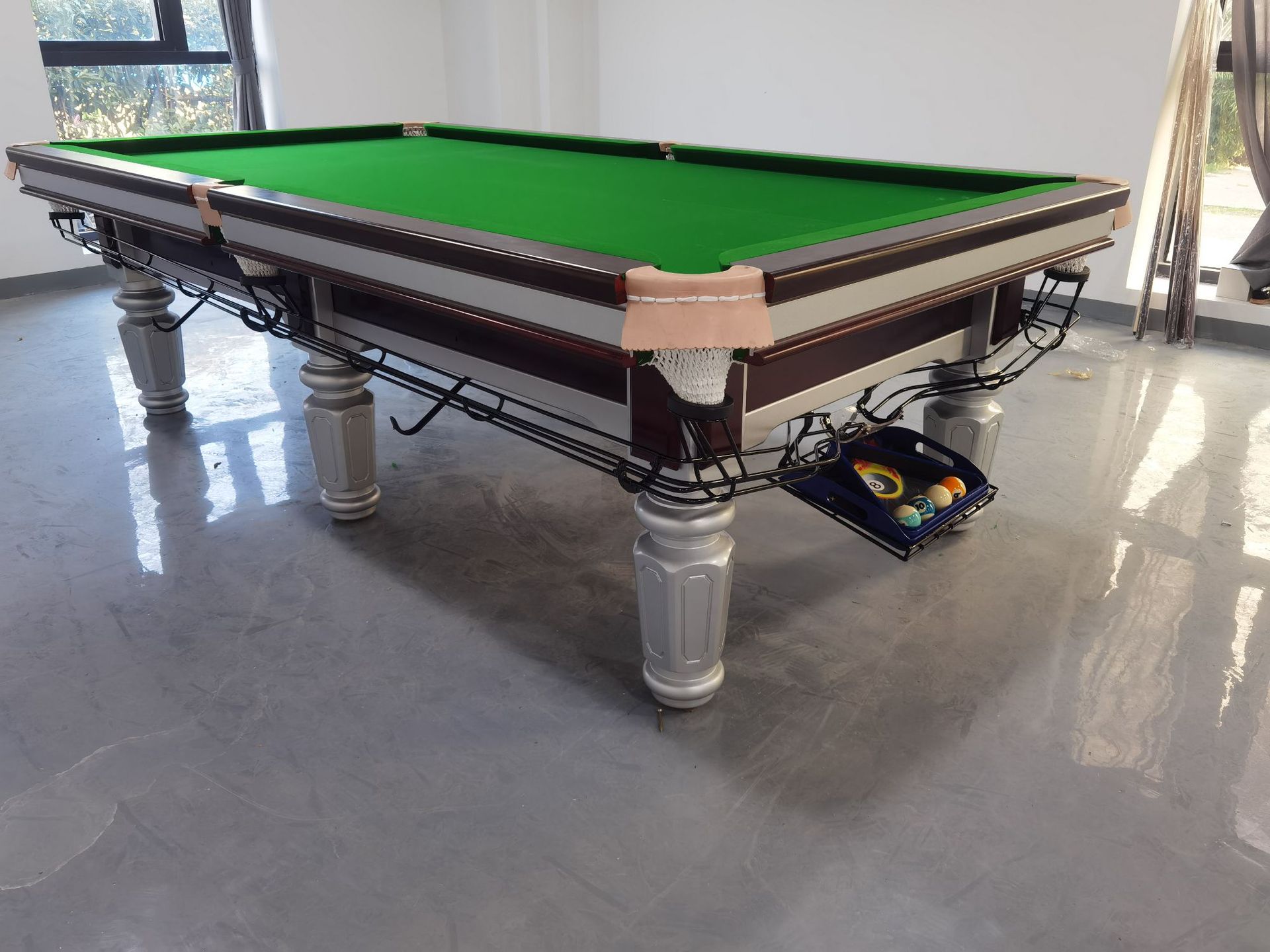 度康鼎配防潮防咧升级版自动回球美式桌球台高档台球桌台球桌厂家