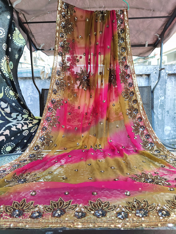 印度重工头纱旅拍民族风手工刺绣钉珠纱丽披纱围巾披肩聚会写真