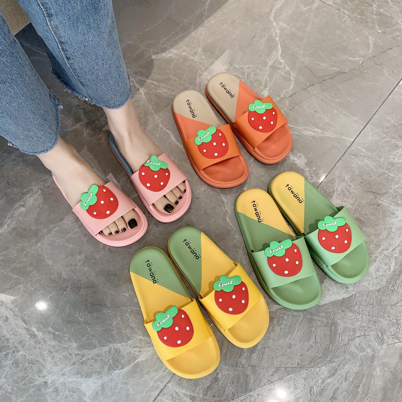 2021夏季新款韩版卡通版草莓拖鞋少女心室内家用外穿时尚拖鞋女