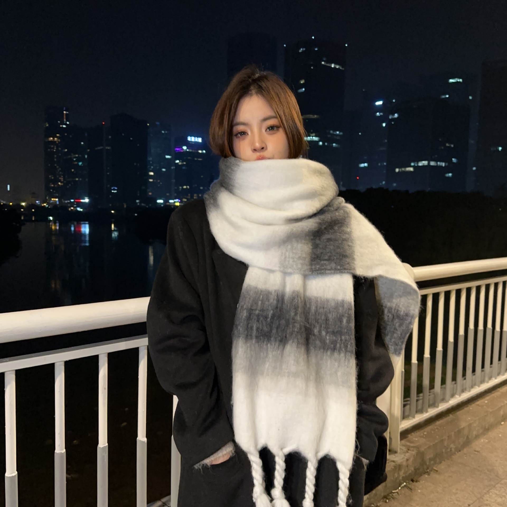 Autumn and Winter New Cashmere-like Plaid Scarf for Women Winter Korean Style Versatile High-Grade Shawl Thickened Warm Scarf Fashion