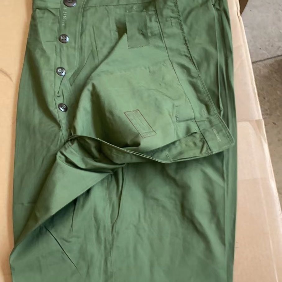 库存的确良夏裤 军绿色黄良裤子 老式的确良裤子