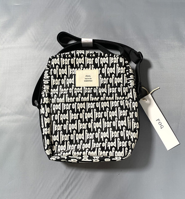 fear of god fog 弹幕男女款单肩包 斜跨包小包满印字母印花logo