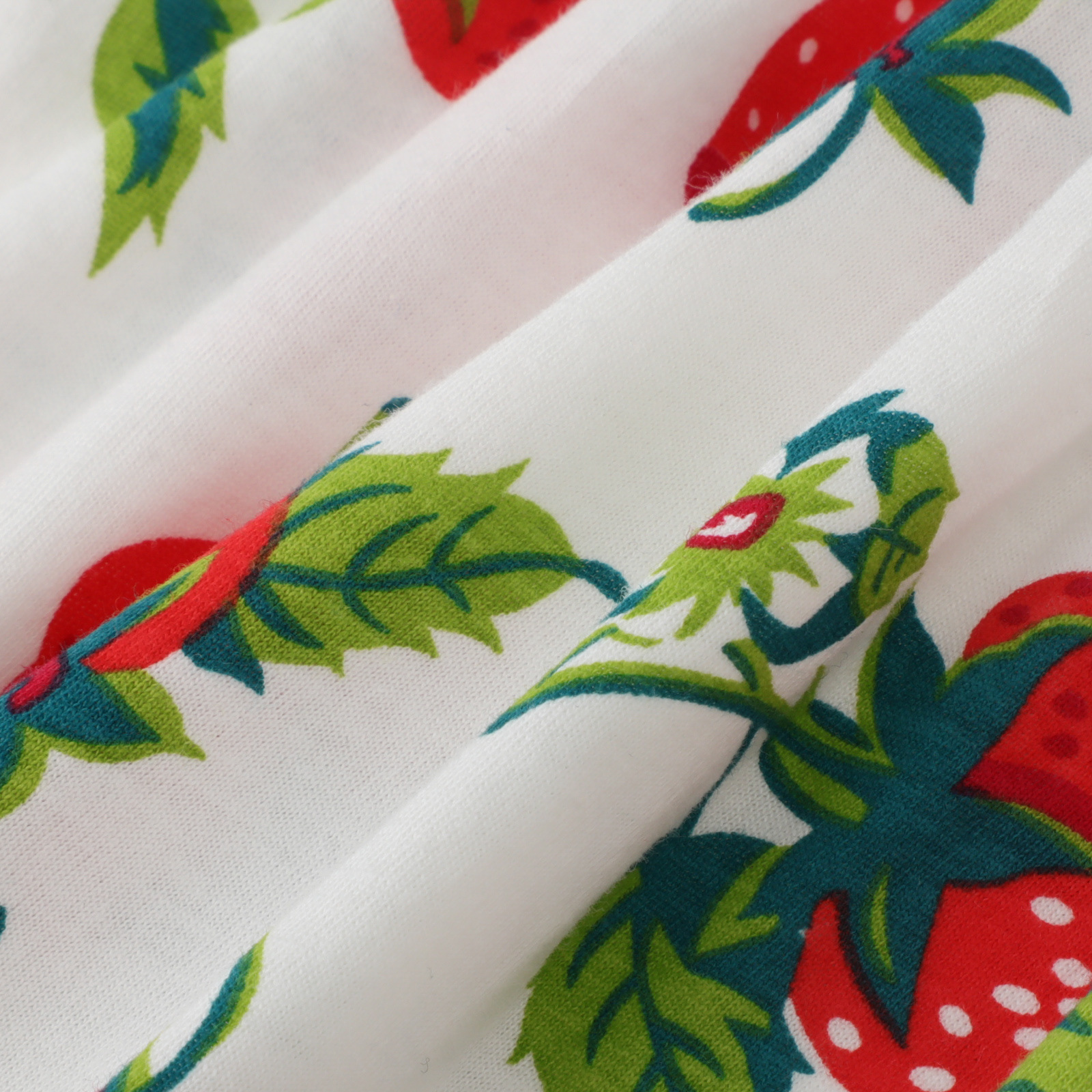 童装夏季连衣裙 女宝宝草莓夏季连衣裙 女宝宝2021夏季连衣裙女童