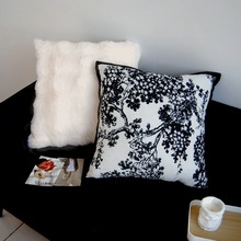 新款沙发客厅ins法式现代高级靠枕美式复古抱枕黑白轻奢靠垫简约