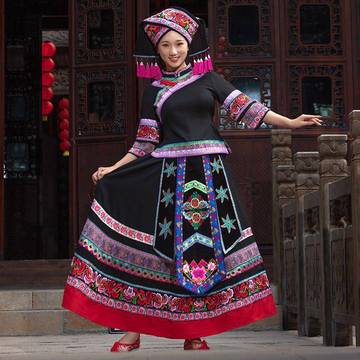新款广西壮族民族服装女苗族瑶族表演服少数民族长短裙刺绣演出服