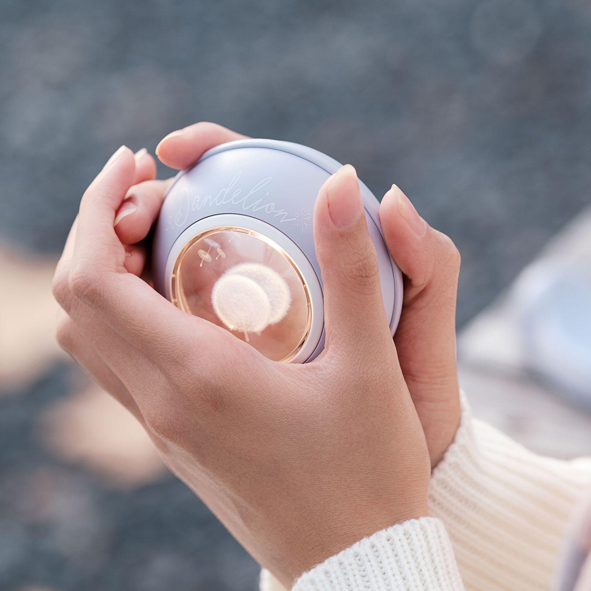 源头工厂小明星暖手宝充电宝两用暖宝宝随身便携式电热宝学生礼物