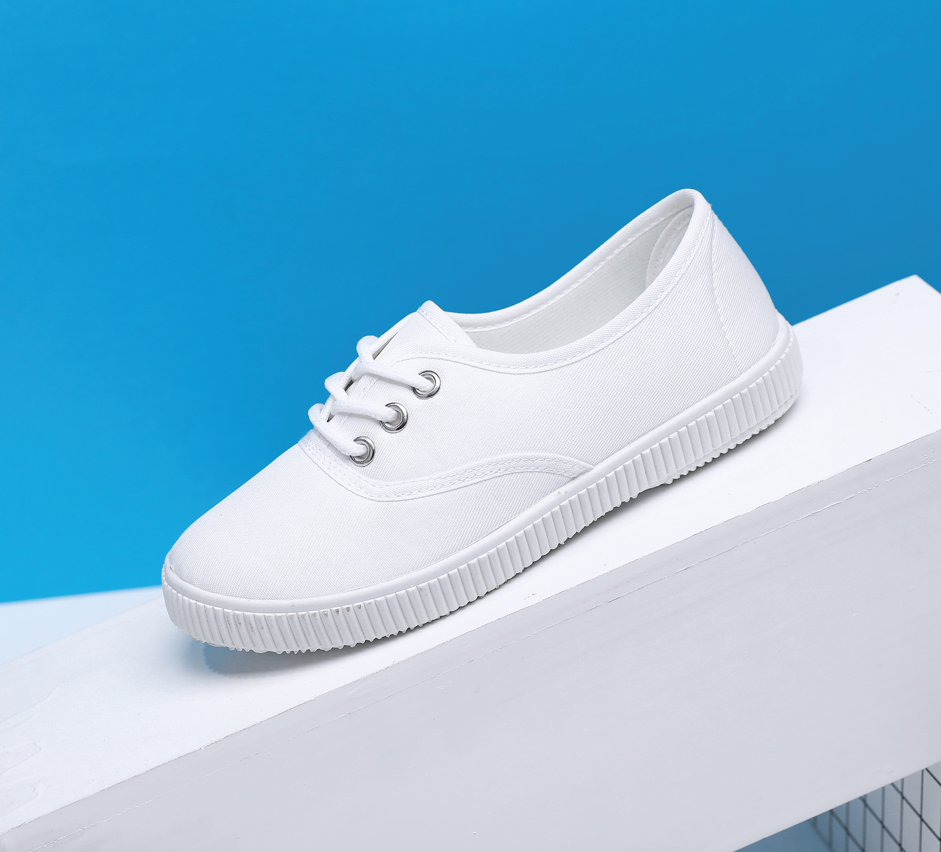 男童女童小白鞋儿童白色帆布鞋校园幼儿园童鞋团购白色布鞋魔术贴