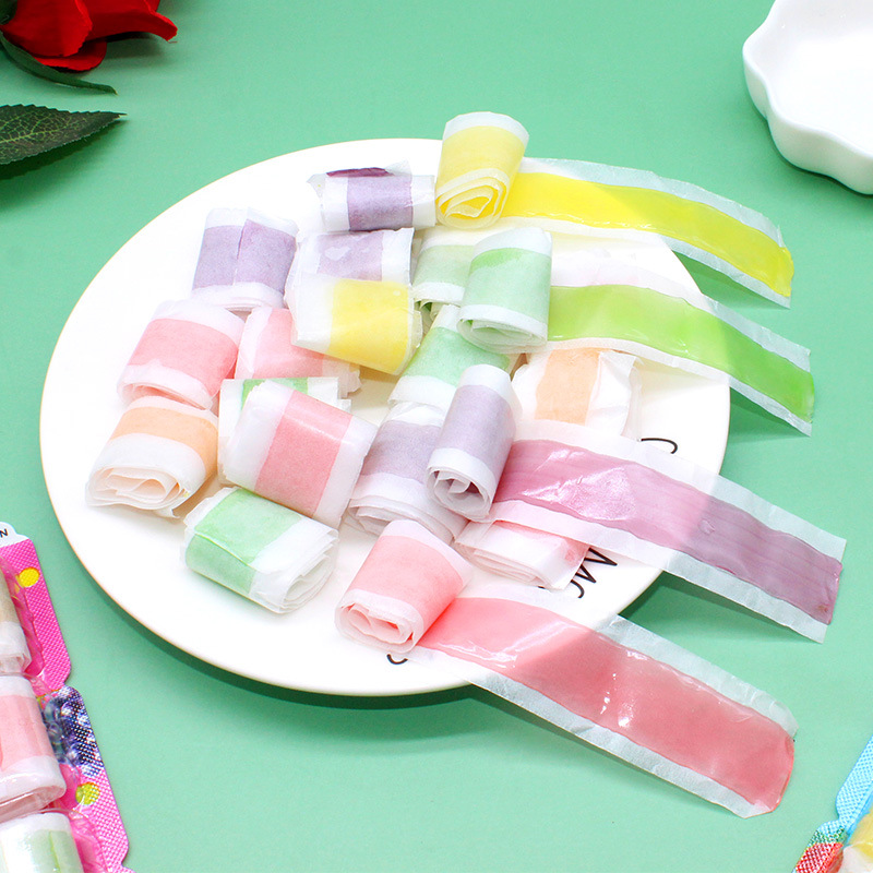 网红零食25克果汁卷软糖批发水蜜桃卷卷糖多口味儿童糖果串串零食