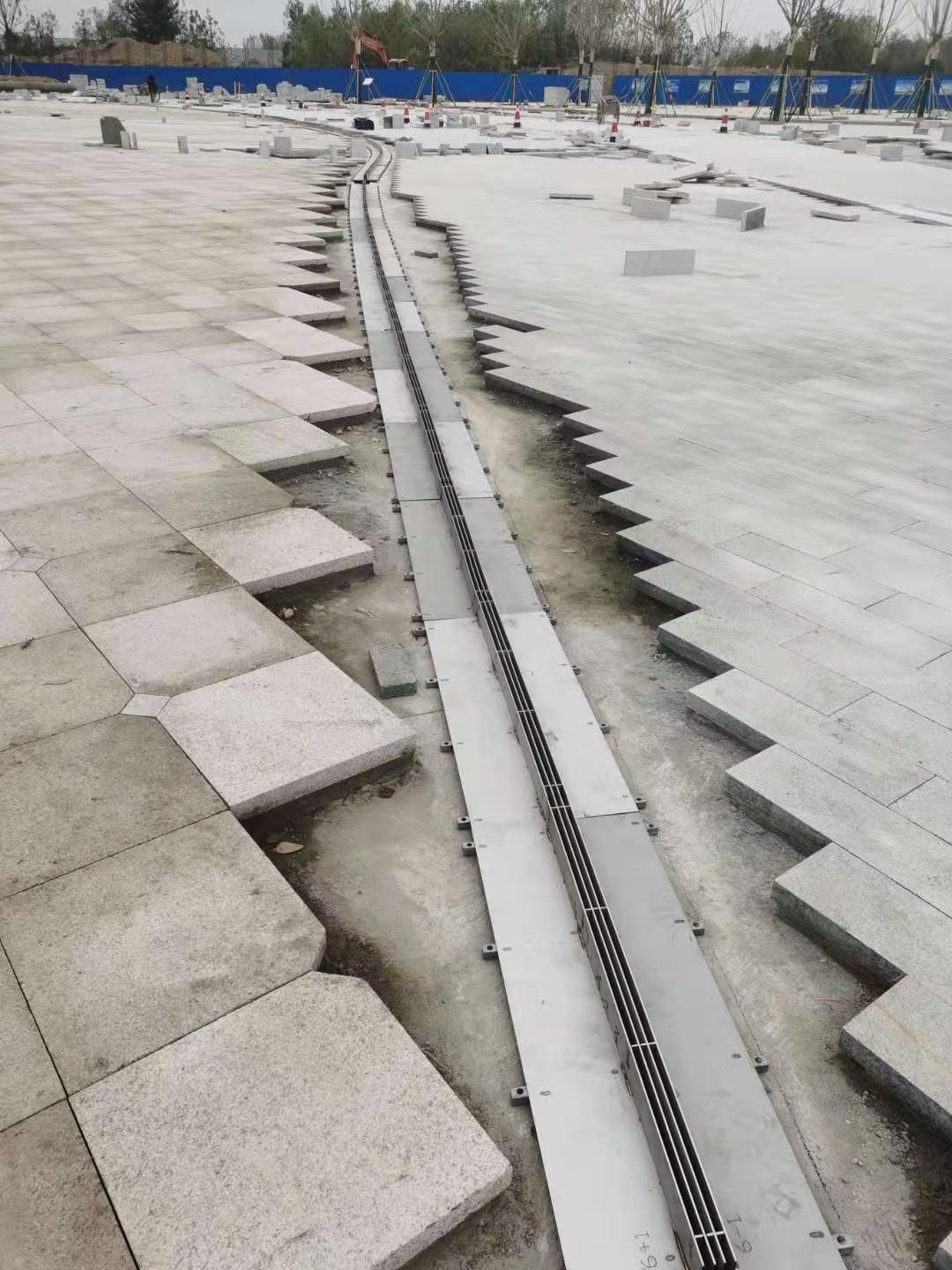 定制不锈钢线性排水沟盖板 线性304水沟槽盖板 缝隙式排水沟盖板