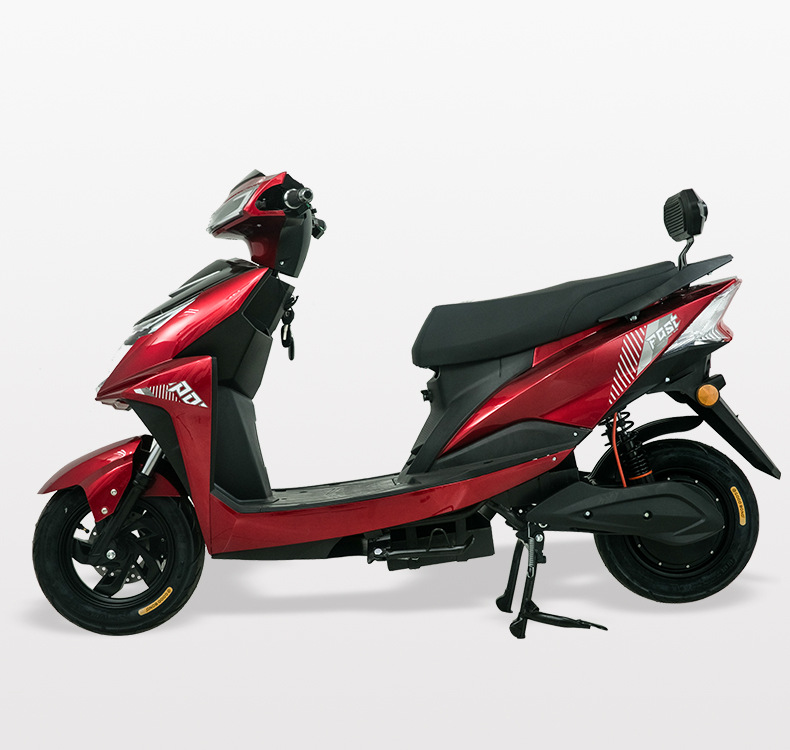 新款战神电动摩托车大功率电瓶踏板车60v72v锂电外卖车高速长跑王
