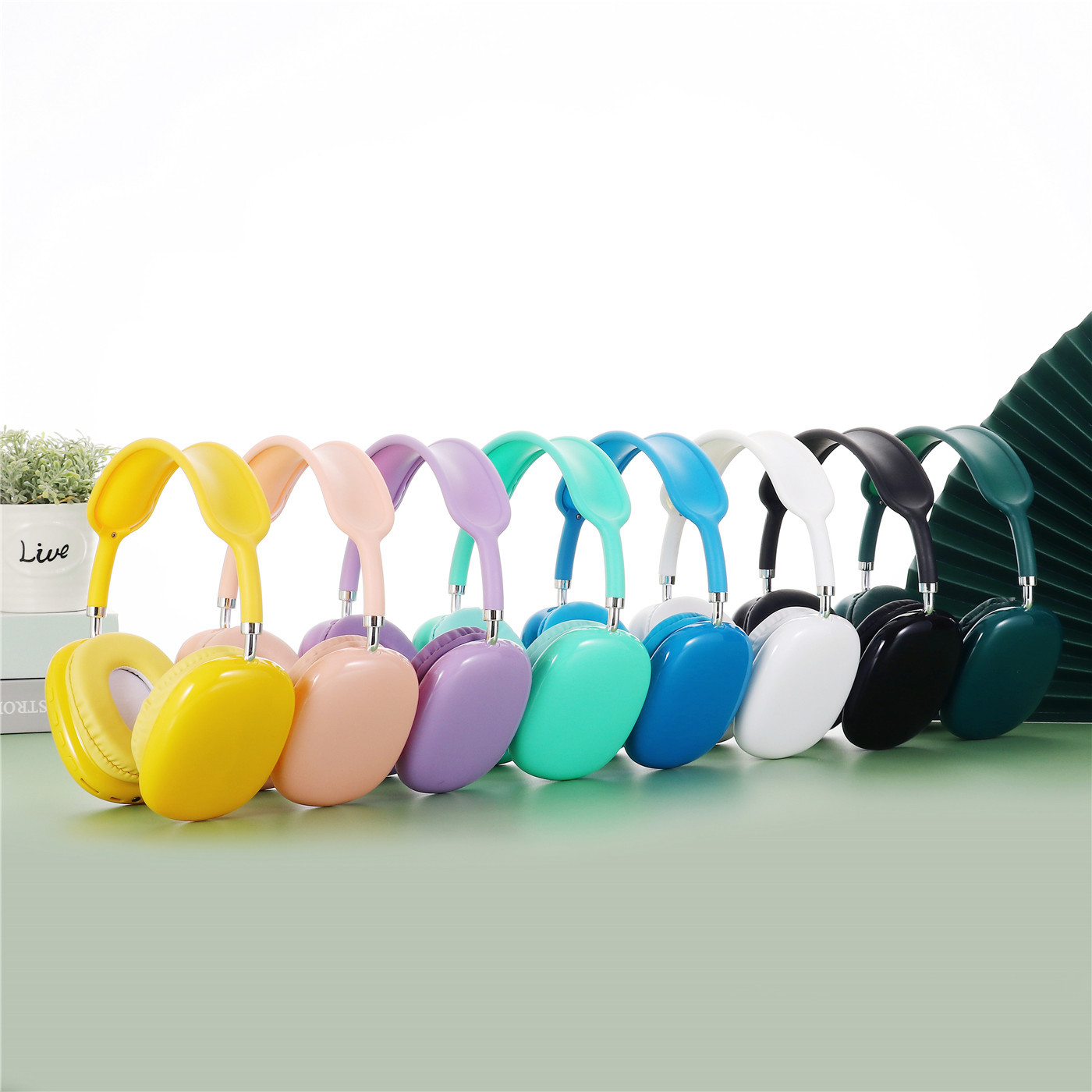 Exclusive for Cross-Border New Style A11 Macaron Color Cute Stereo Folding Card Music Game Earphone