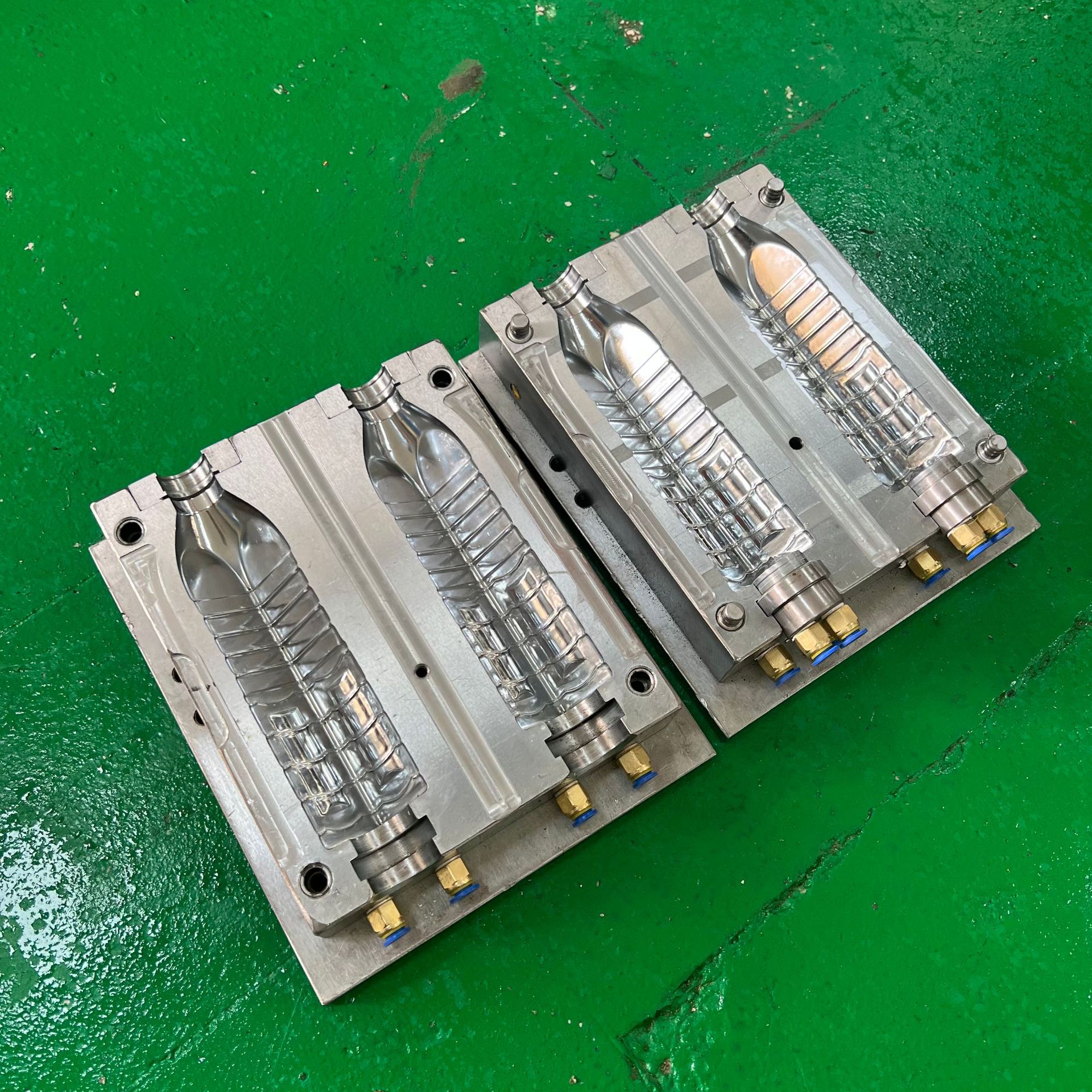 供应吹瓶模胚生产加工 饮料瓶吹塑瓶成型塑料模具