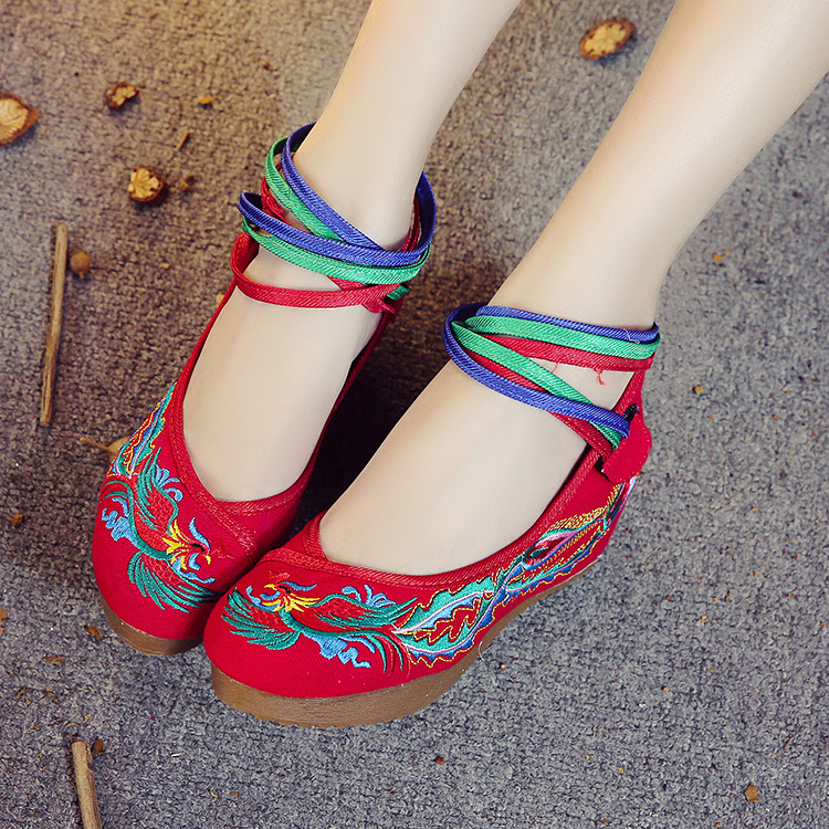 不含鞋盒 单鞋全码甩 内增高5厘米坡跟高跟鞋 绣花布鞋春夏款女鞋