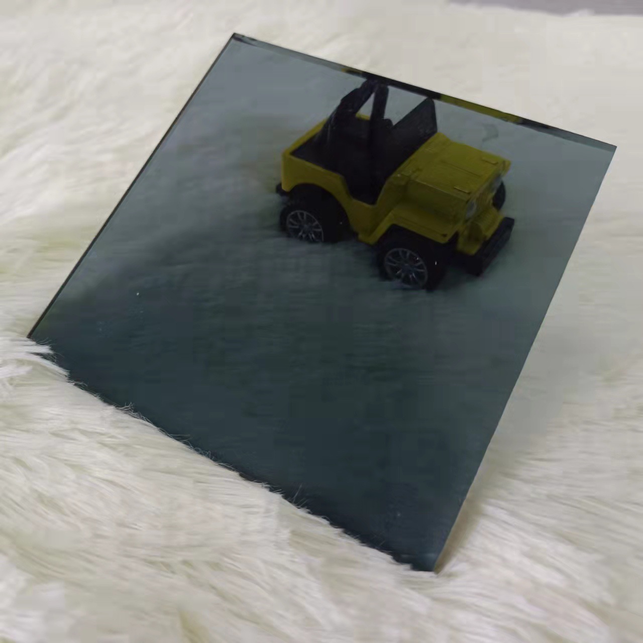 厂家经销批发 4mm 5mm福特蓝在线镀膜玻璃 6mm浅蓝湖水蓝镀膜玻璃