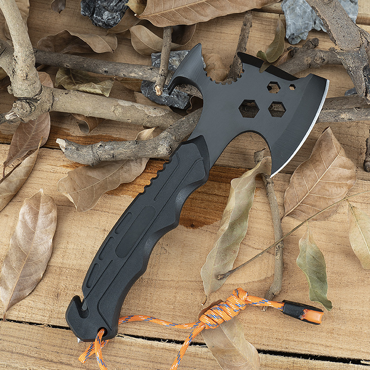 户外多功能斧头野营消防车载防身斧子花园砍伐劈柴居家实用战术斧