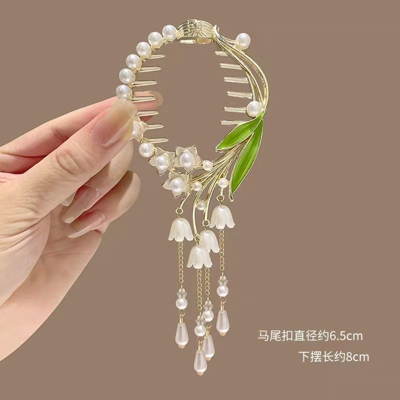 Antique Style Lily Tassel Hairpin Bun Fixed Grip Women's High Sense Hair Clip Temperament Half Tie Updo Hair Claw