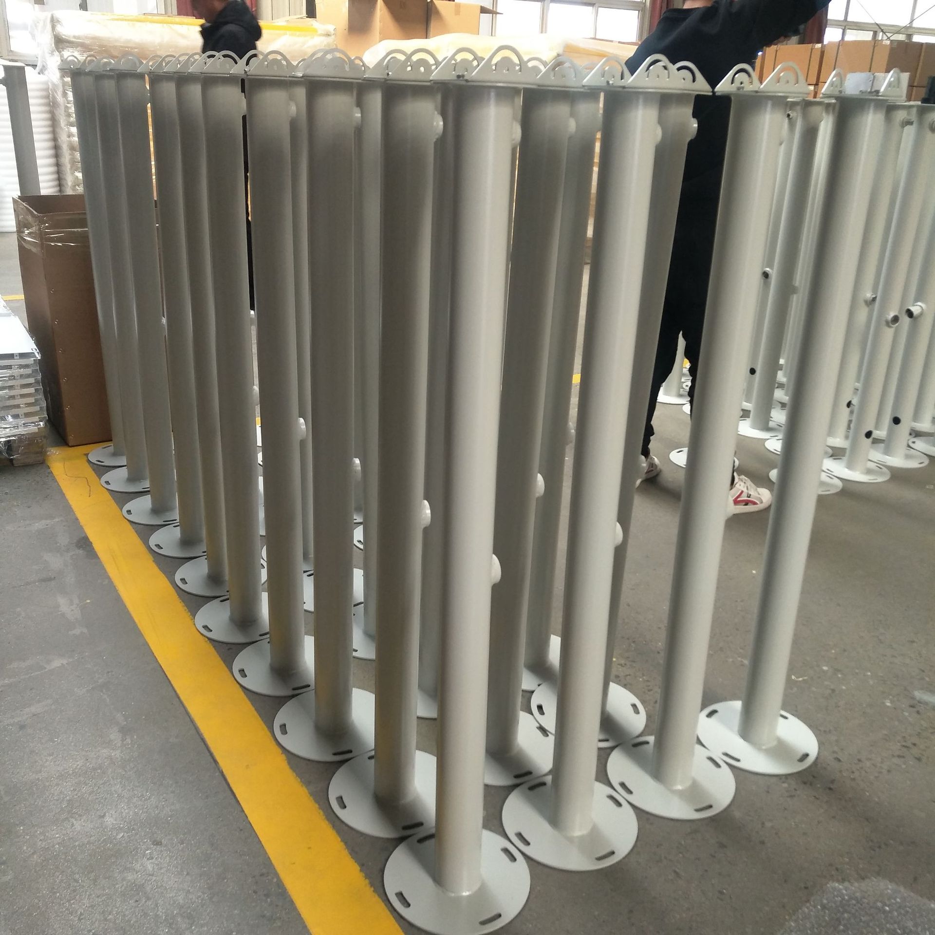 监控201不锈钢三维万向节支架车牌识别摄像机护罩立杆双层鸭嘴头-报价