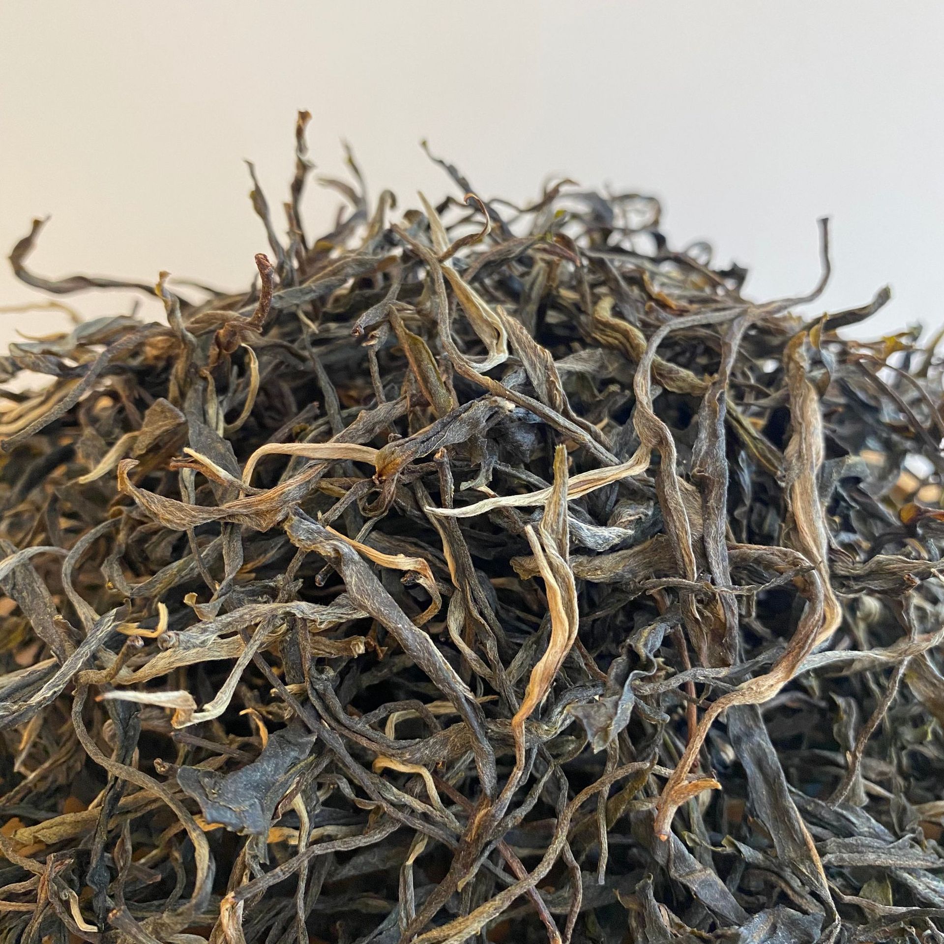 云南普洱茶生茶散茶 普洱景迈山2024年散茶一斤装茶叶批发-阿里巴巴