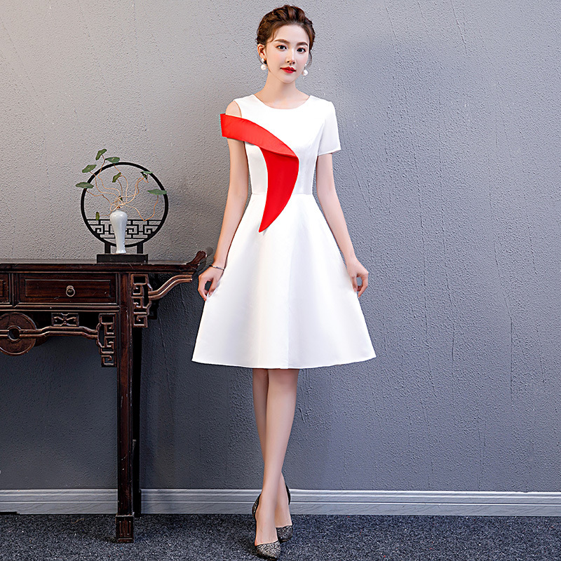 小晚礼服女白色礼仪服装学生颁奖演讲比赛朗诵合唱团演出服主持人