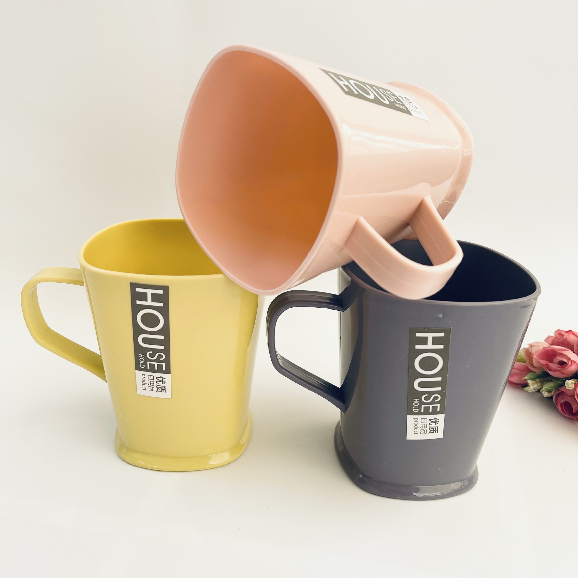 口杯漱口杯刷牙杯牙杯喝水杯子苏丽杯牙具杯塑料杯1元货源2元