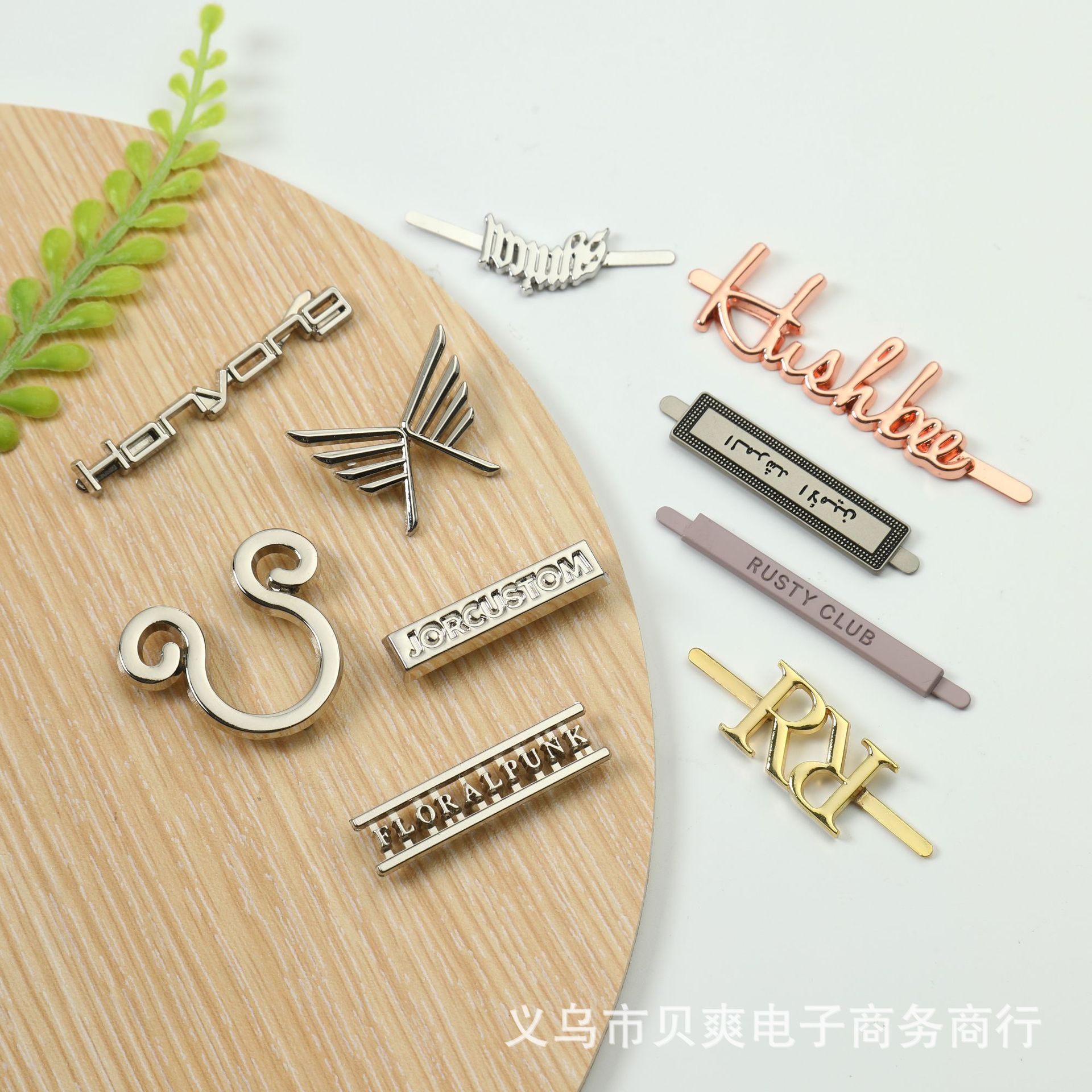 Factory Made Bag Leather Bag Label Nameplate Die Casting Zinc Alloy Pin Stitching Sign Can Be Customized Various Designs