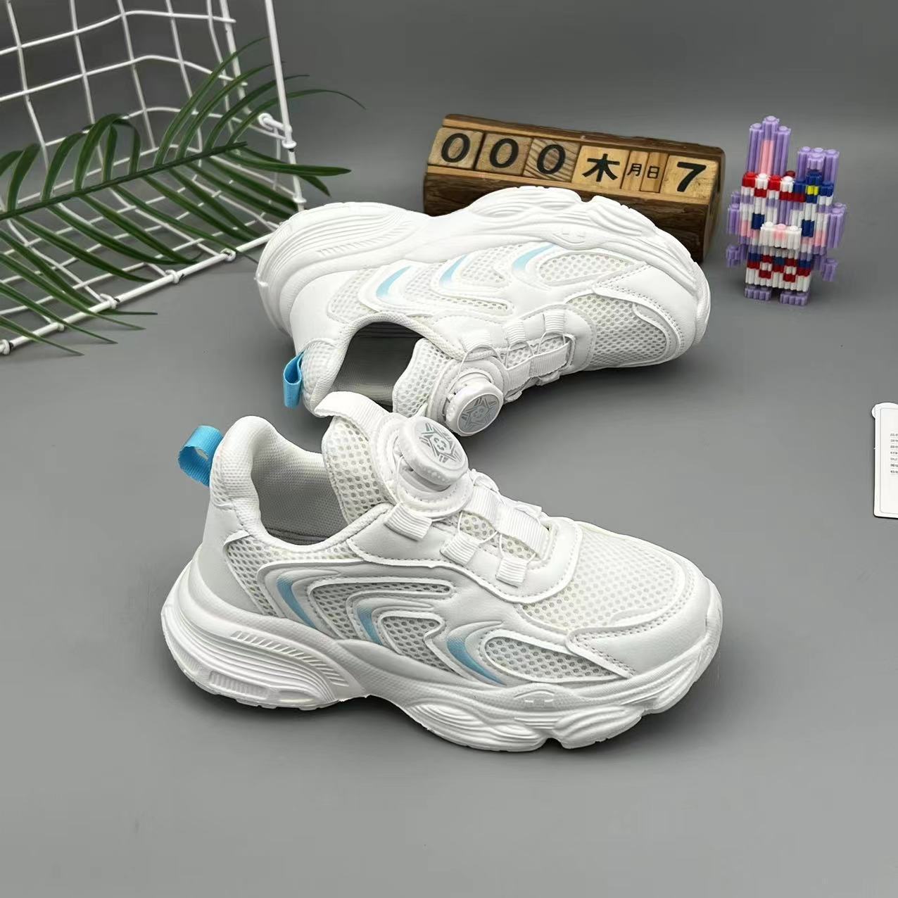 2024春秋夏季儿童小白鞋男童女童白色鞋子表演双网透气网鞋运动鞋