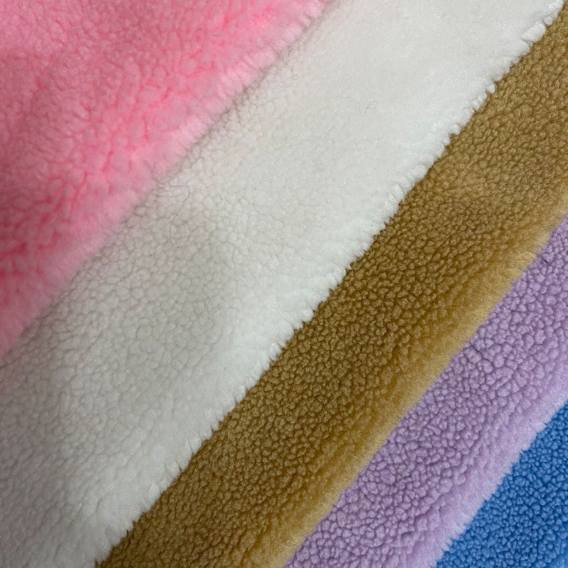 绒布现货800克小颗粒绒羊羔绒面料仿羊毛布料布匹扎染毛绒玩具