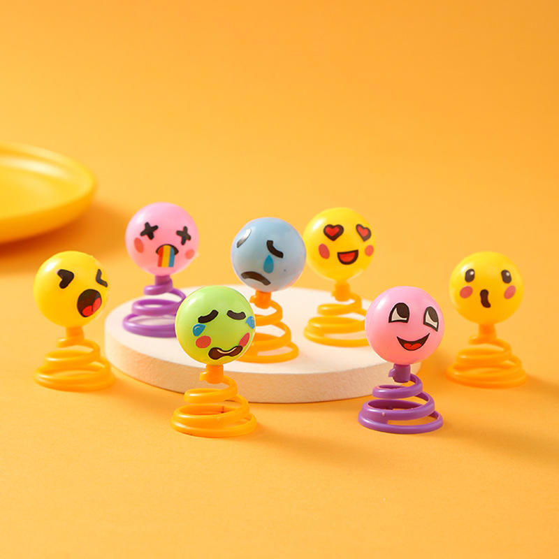 弹跳精灵拼装玩具迷你diy自装小奇趣蛋4.5cm扭蛋胶囊表情包弹簧
