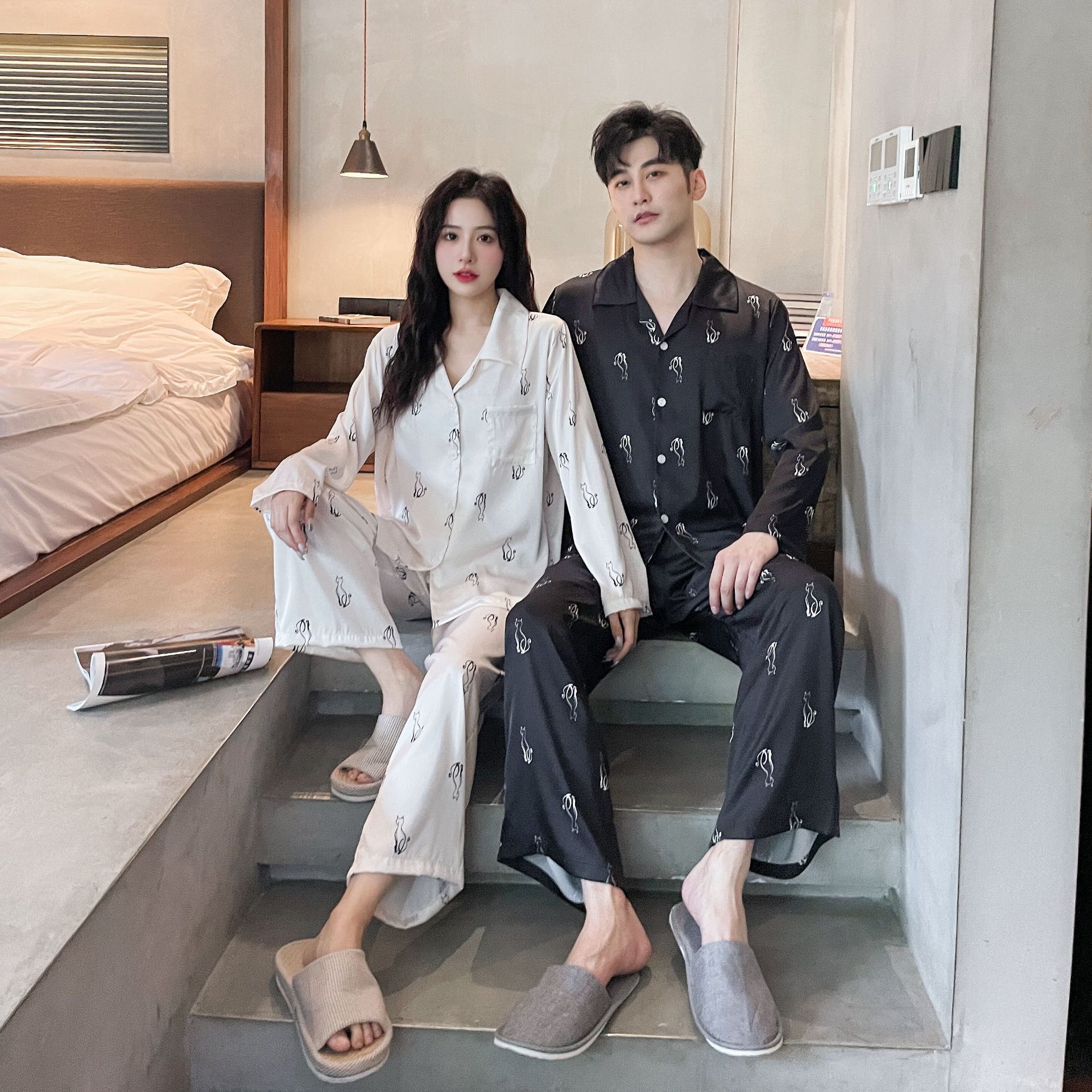 couple‘s ice silk pajamas spring and summer new long-sleeved homewear suit silk men‘s pajamas women can wear outside