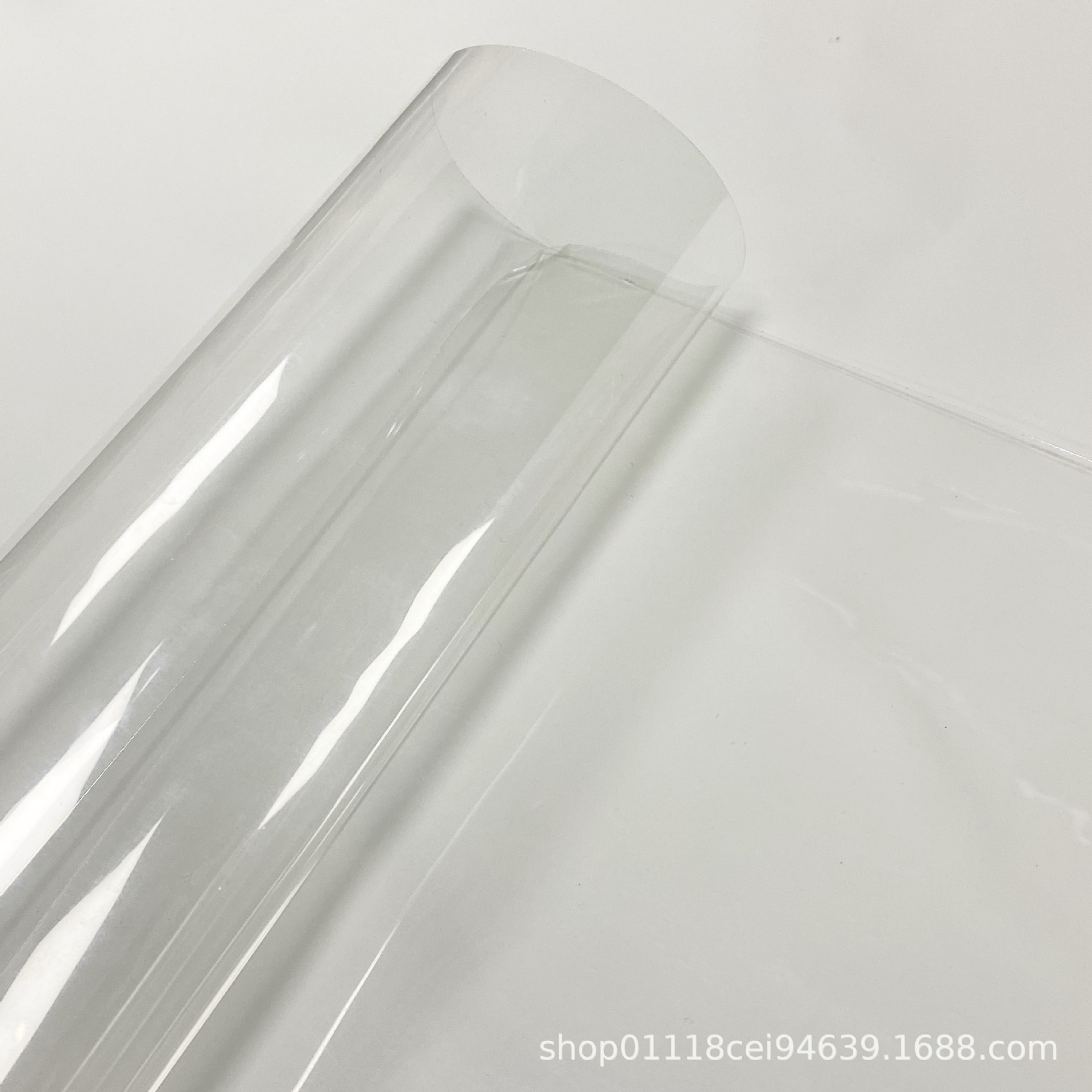 厂家批发tpu透明膜06mm防水透气高弹性tpu膜雨伞雨衣手袋材料