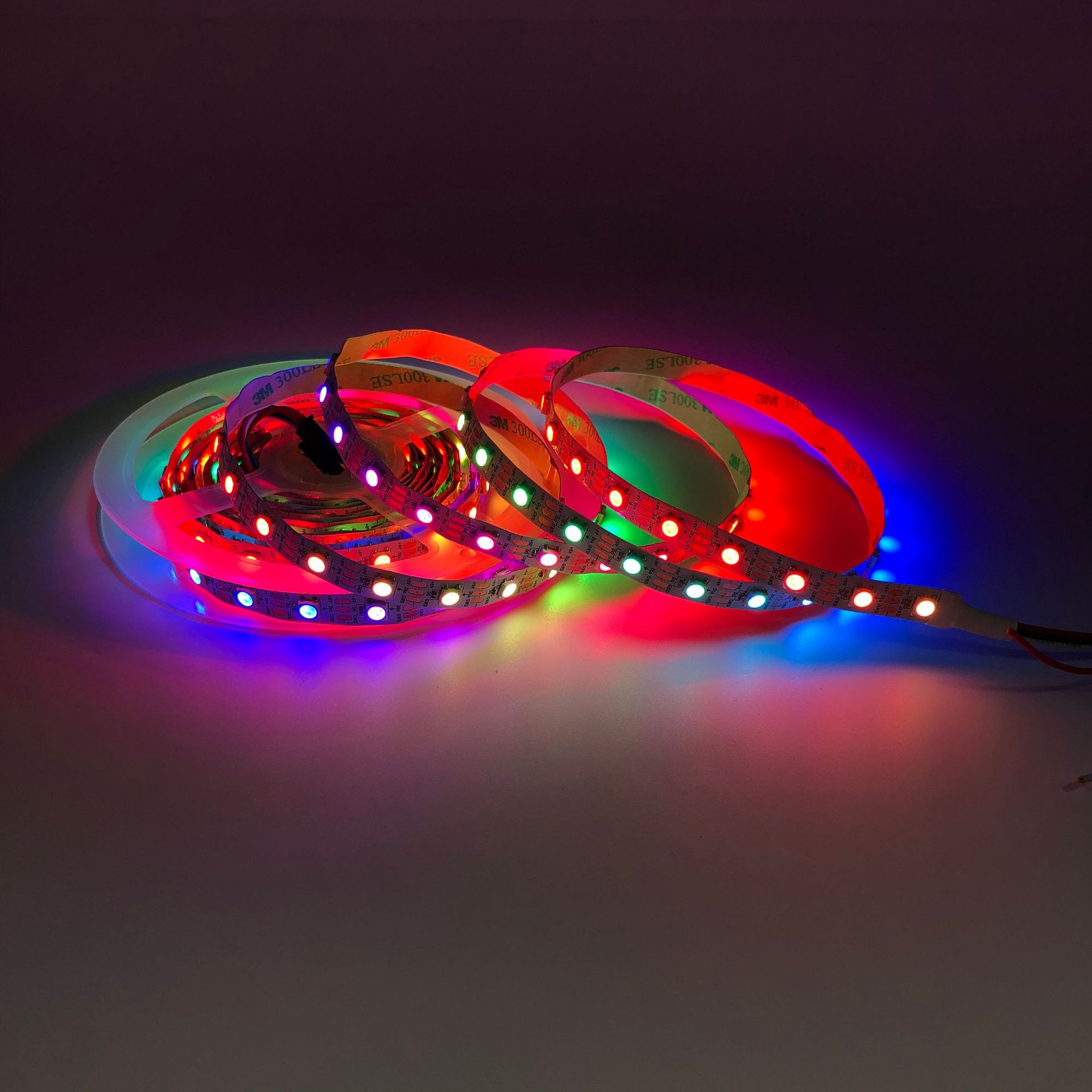 led灯带5050幻彩灯带内置ic2812灯条编程电竞七彩rgb跑马流水爆闪