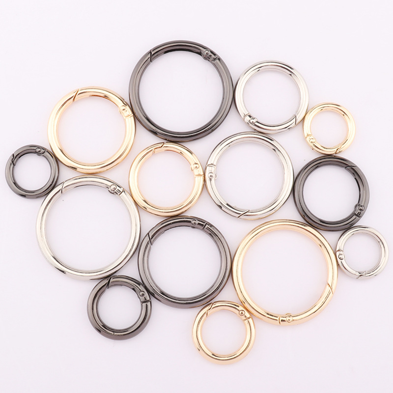 Factory Direct Wholesale Spring Coil Zinc Alloy Opening Hanging Buckle Phone Stand Ring Keychain Clothing Ring Buckle Spring Fastener