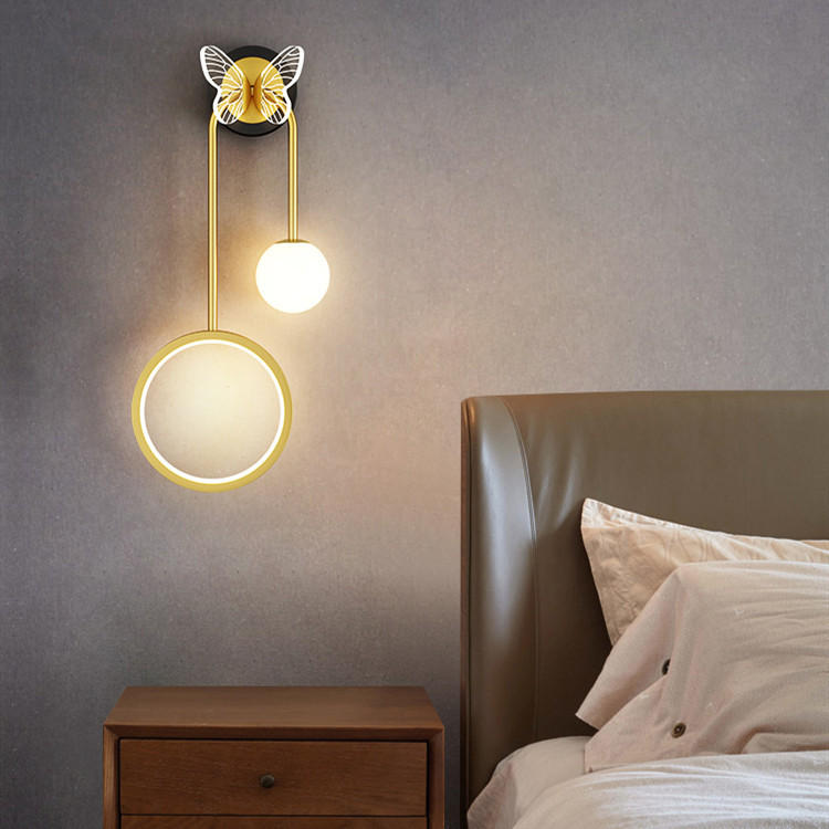 床头灯壁灯现代简约创意网红北欧2021年新款装饰主卧设计师轻奢灯