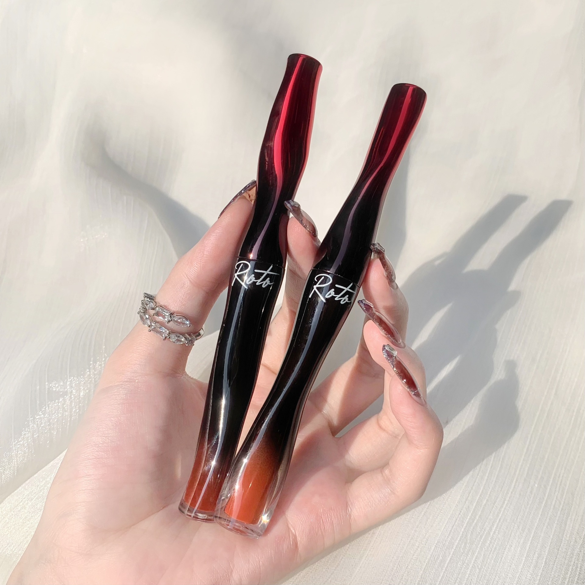 roto镜面水光唇釉 麻花唇釉水润持久唇蜜学生唇彩防水不脱色唇釉