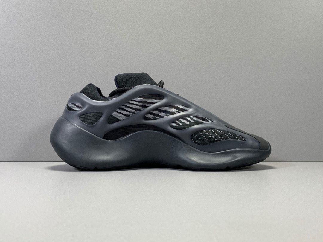 莆田高版本yeezy700v3异形乳白色骨夜光纯黑魂武士男女运动椰子鞋