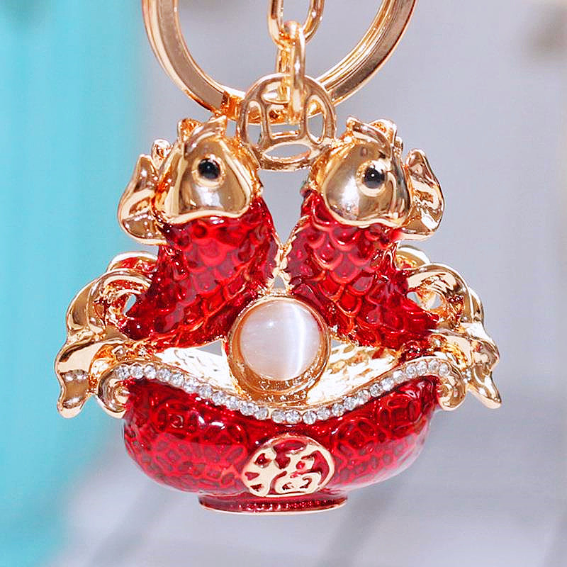 双鱼座双鱼献福汽车钥匙扣女创意包挂件金属钥匙链圈国潮镶钻批发